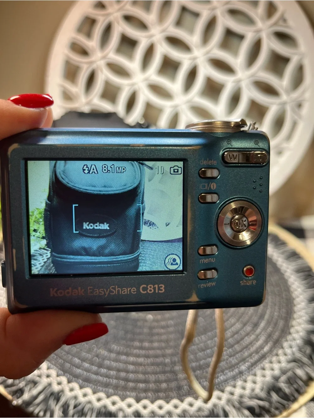 Kodak EasyShare C813 Digital Camera W/Black Carry Case In good working condition